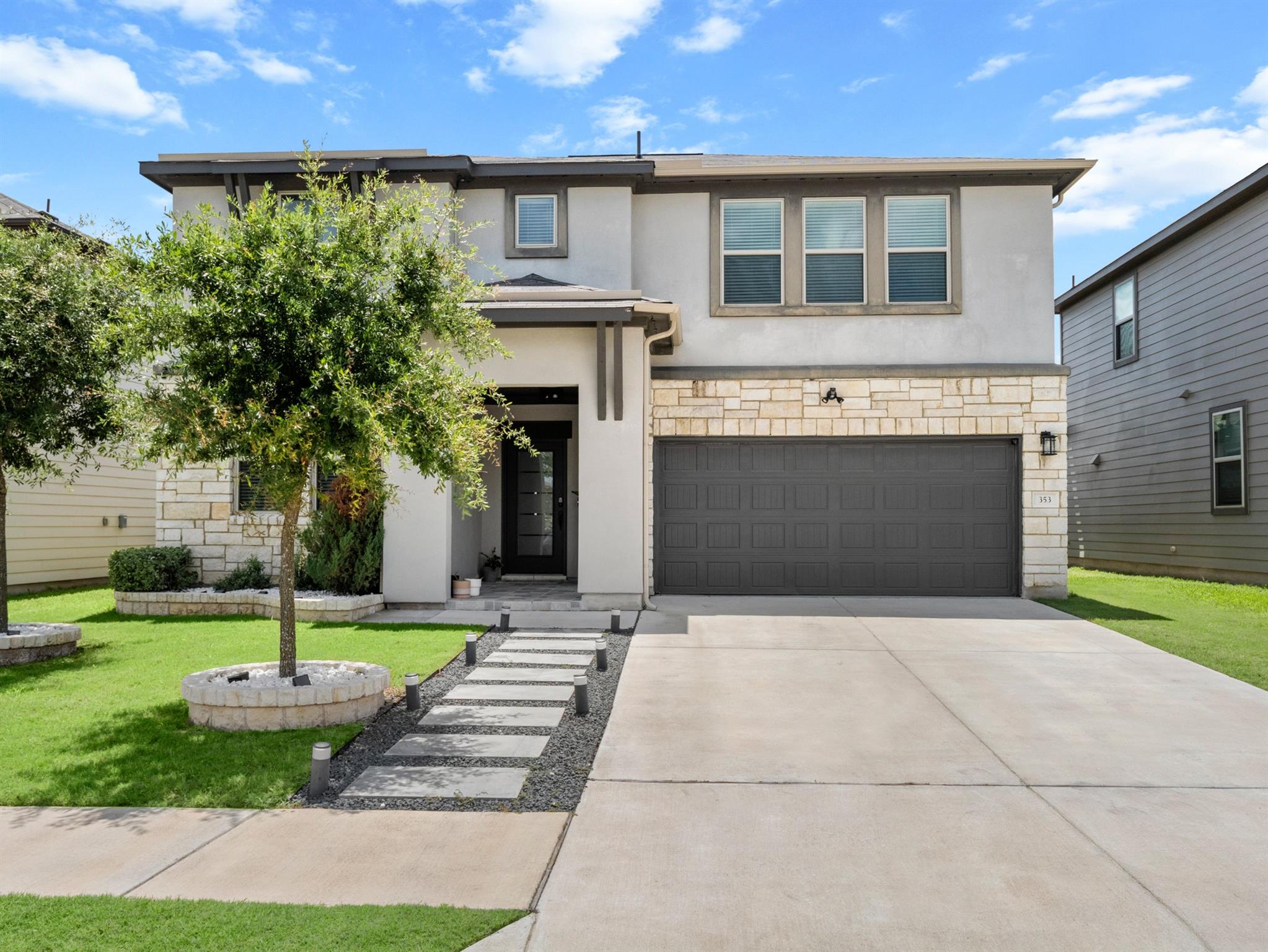 353 Capstone Rd, Liberty Hill, TX 78642 — photo 1