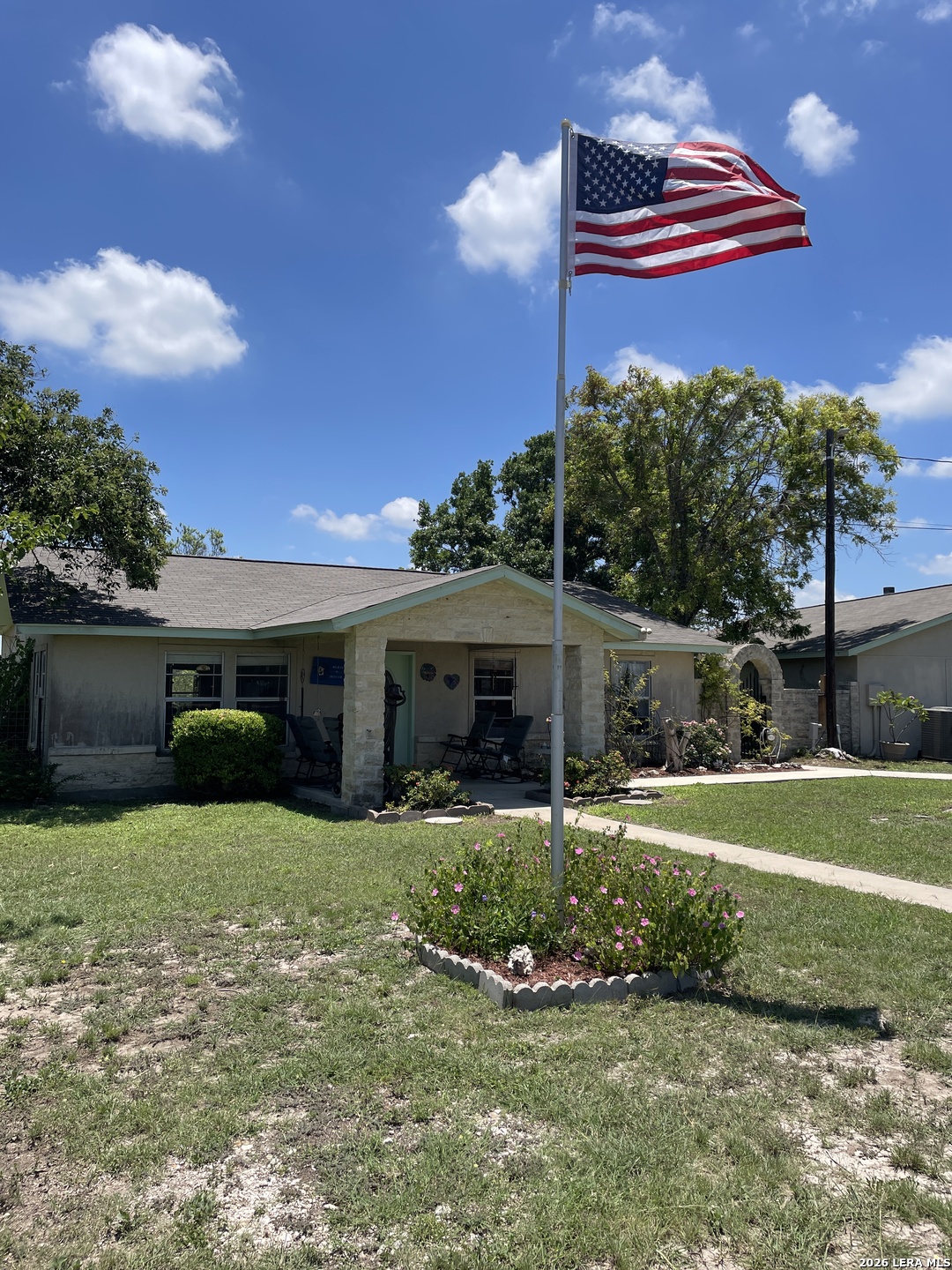 402 County Road 574, Castroville, TX 78009 — photo 1