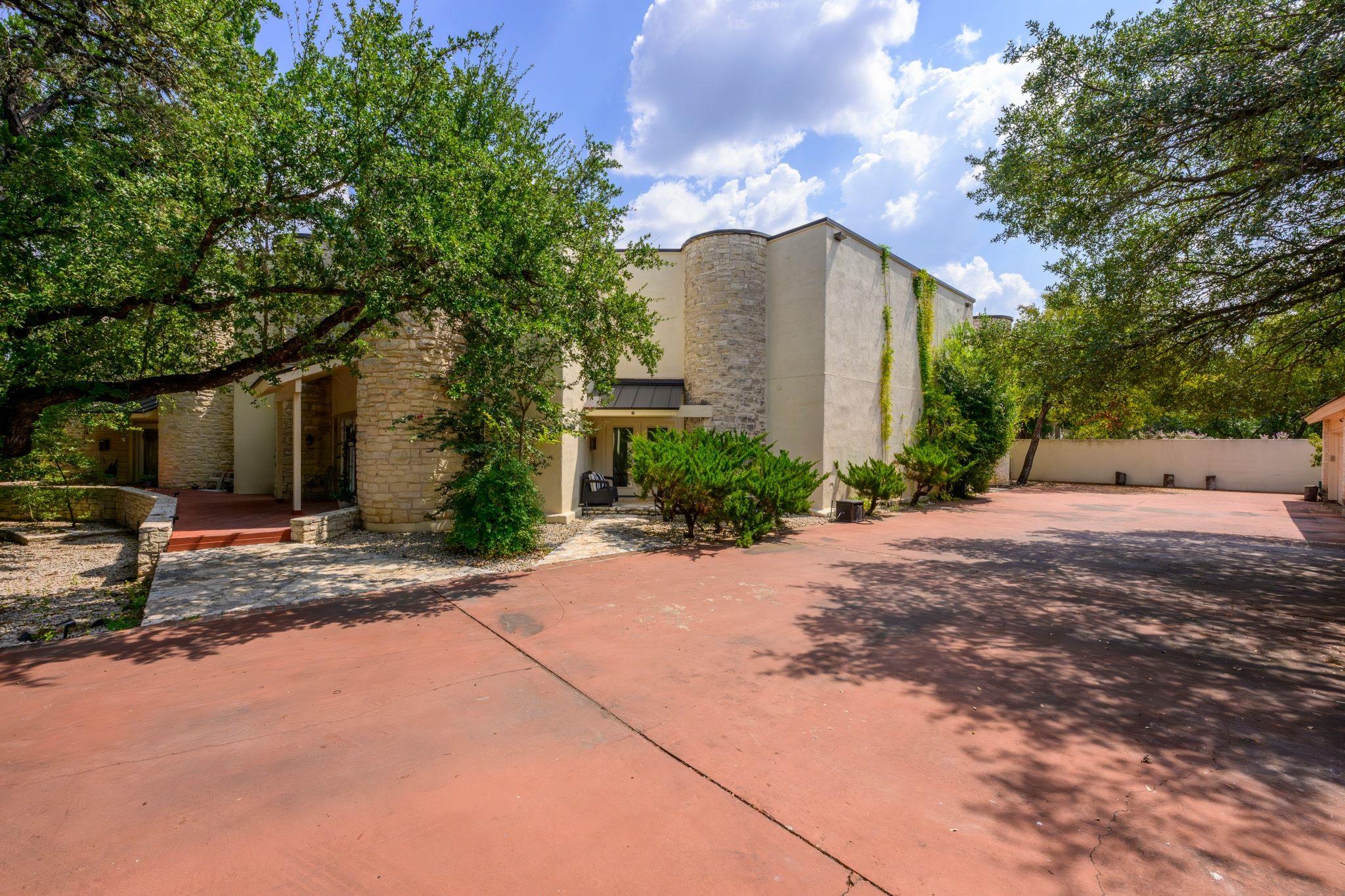 1 Crystal Springs, The Hills, TX 78738 — photo 1