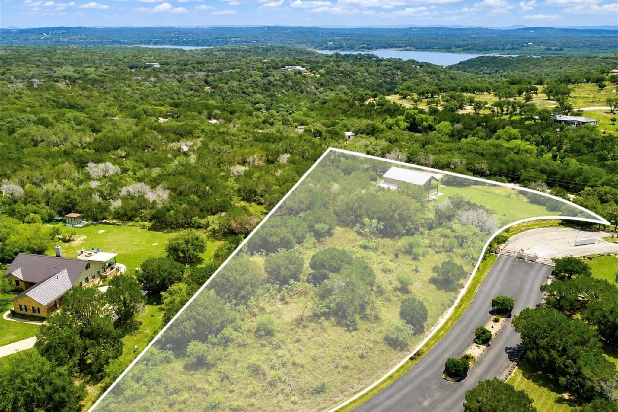 112 Ridge Harbor, Spicewood, TX 78669 — photo 1