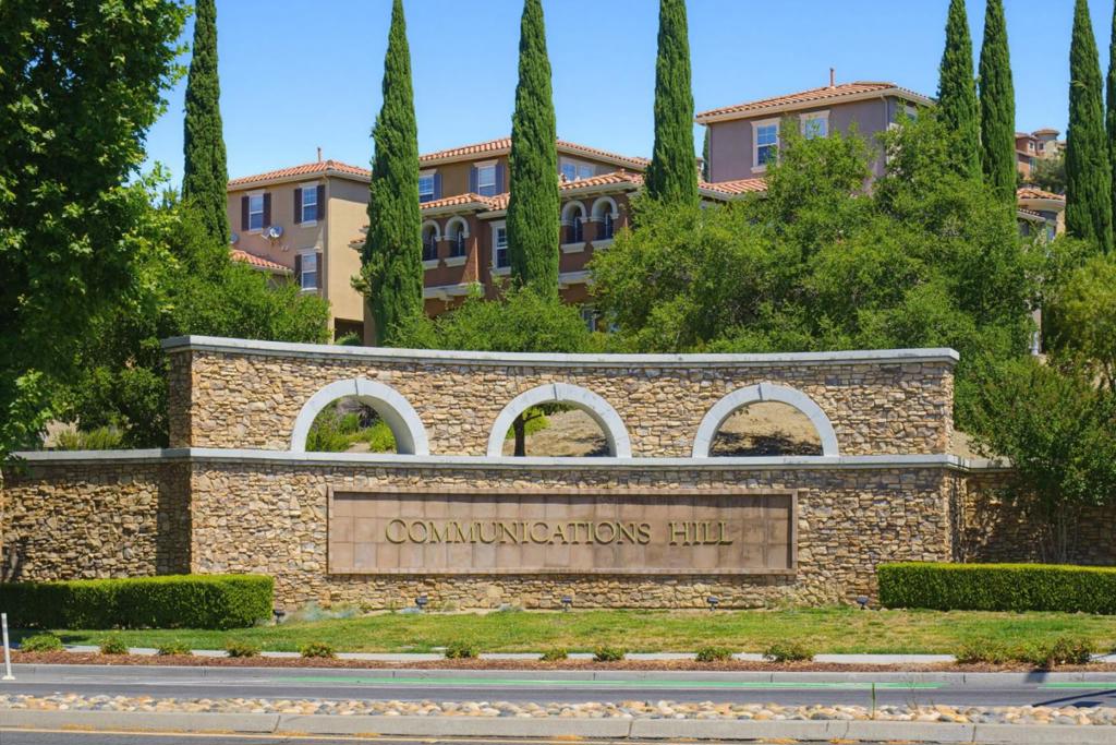 186 William Manly Street 7, San Jose, CA 95136 — photo 1