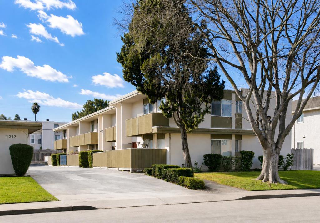 1212 W McKinley Avenue, Sunnyvale, CA 94086 — photo 1