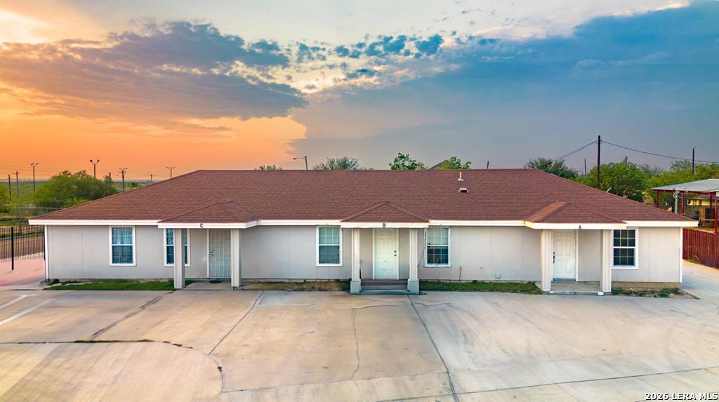 423 Fresno Street, Eagle Pass, TX 78852 — photo 1