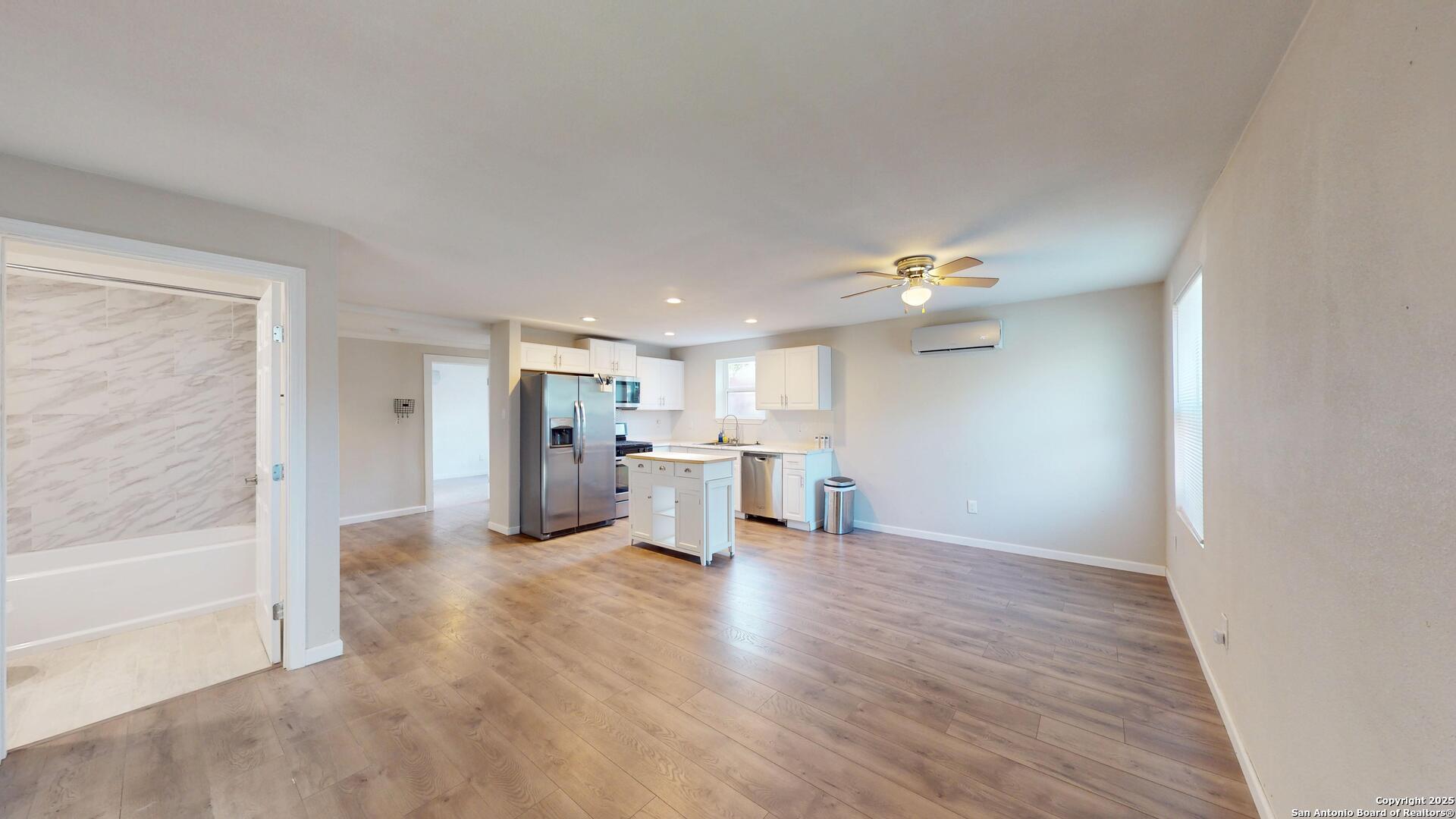 604 New Braunfels, ,  78155 — photo 1