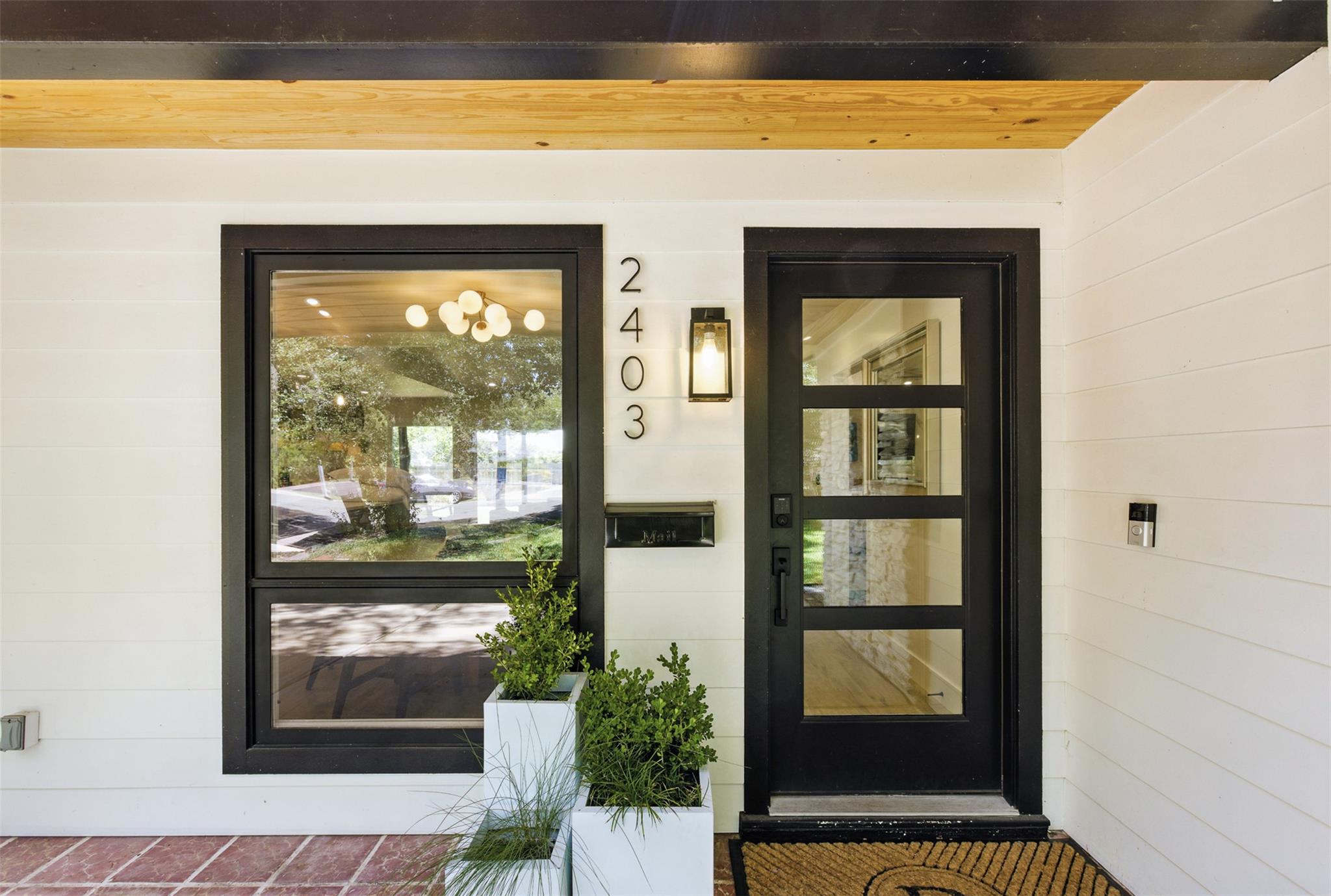 2403 Gateshead, Austin, TX 78745 — photo 1