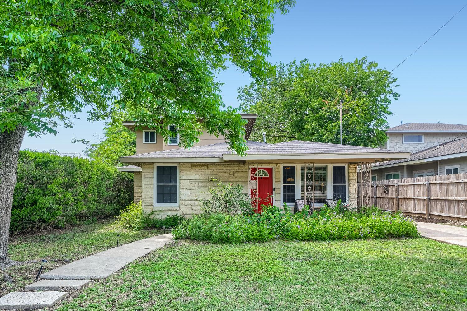 5214 Grover, Austin, TX 78756 — photo 1