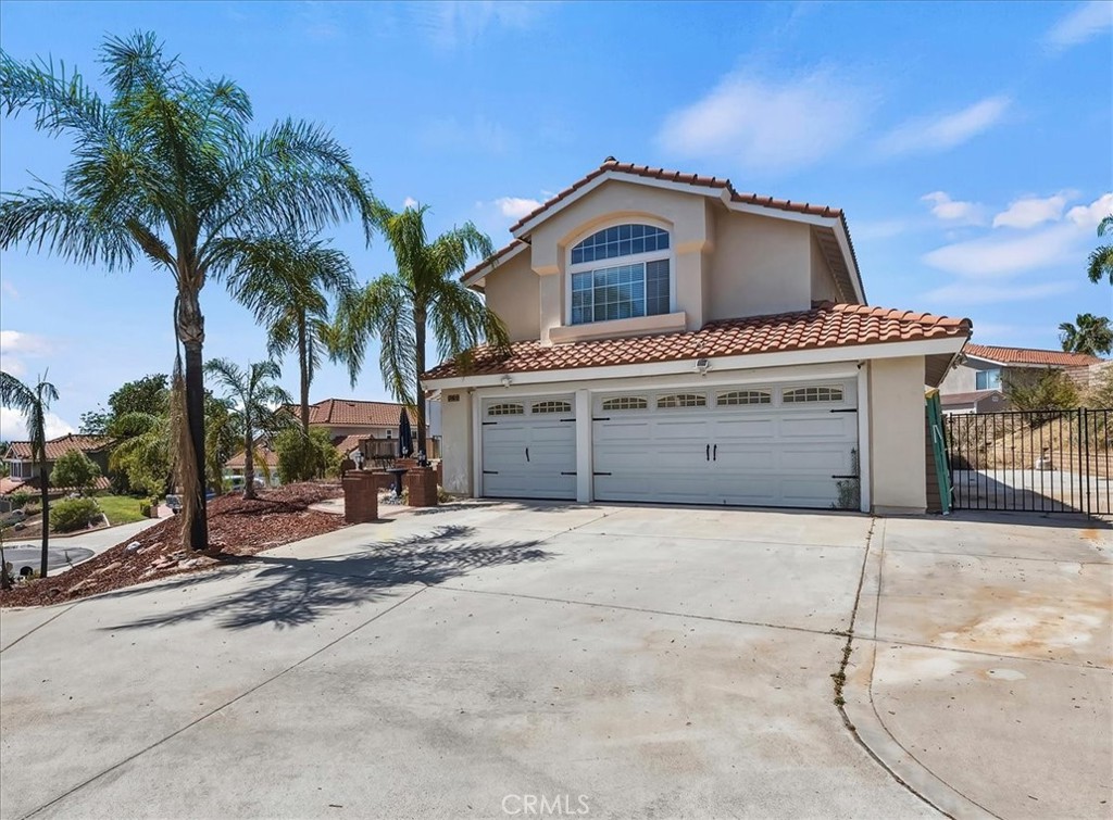 352 Leafwood Court, Riverside, CA 92506 — photo 1
