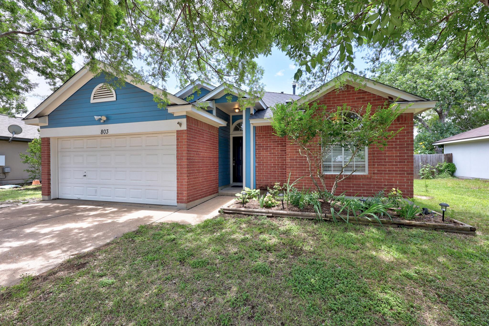 803 Sparkling Brook Ln, Leander, TX 78641 — photo 1