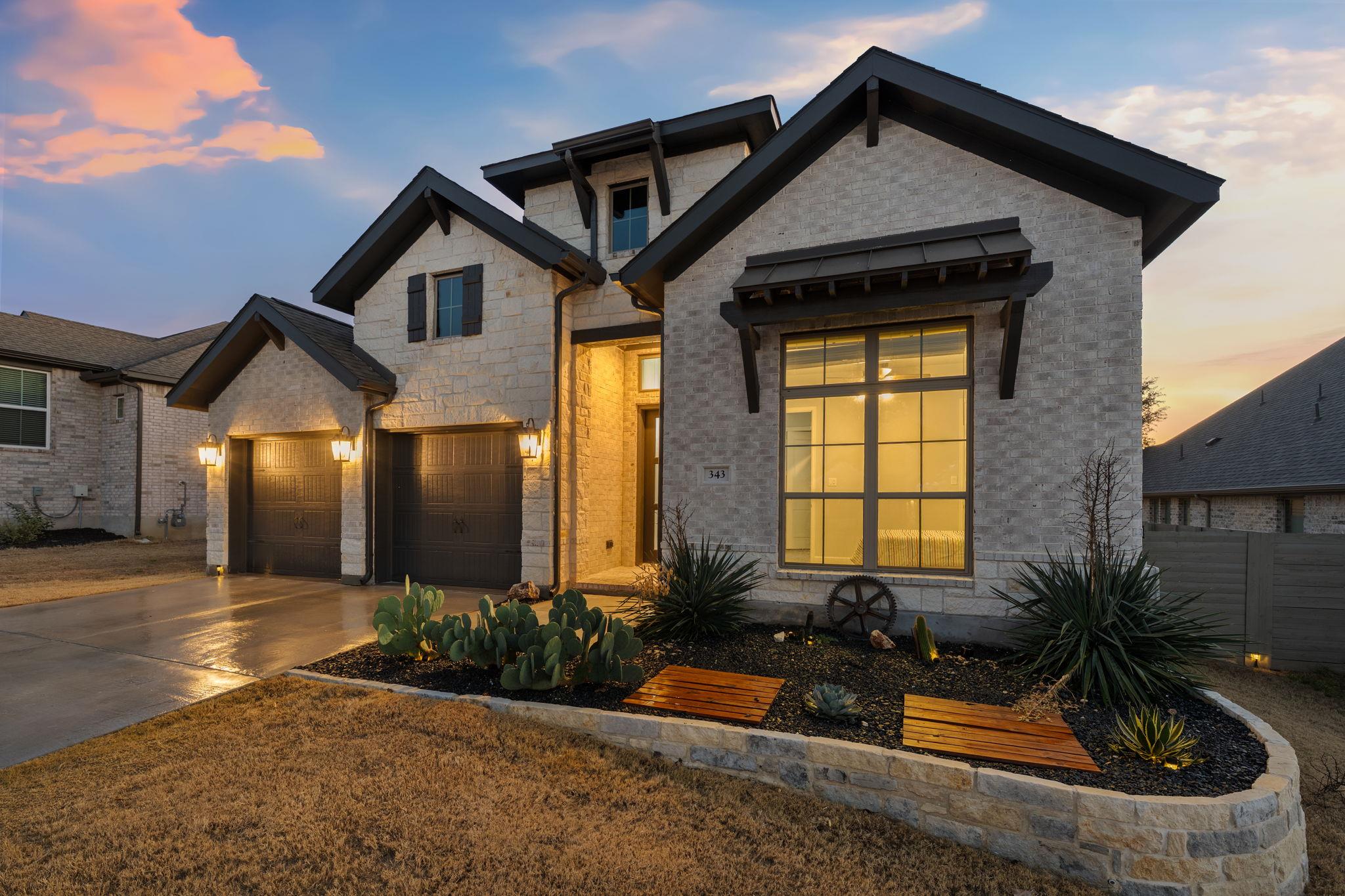 343 Sugarcane, New Braunfels, TX 78132 — photo 1