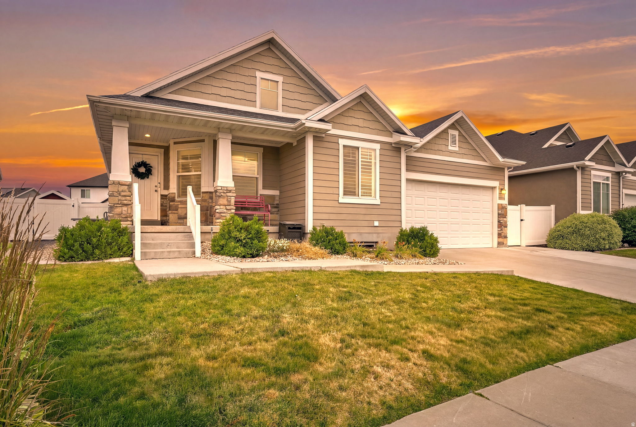 464 S HARMONY DR, Layton, UT 84041 — photo 1