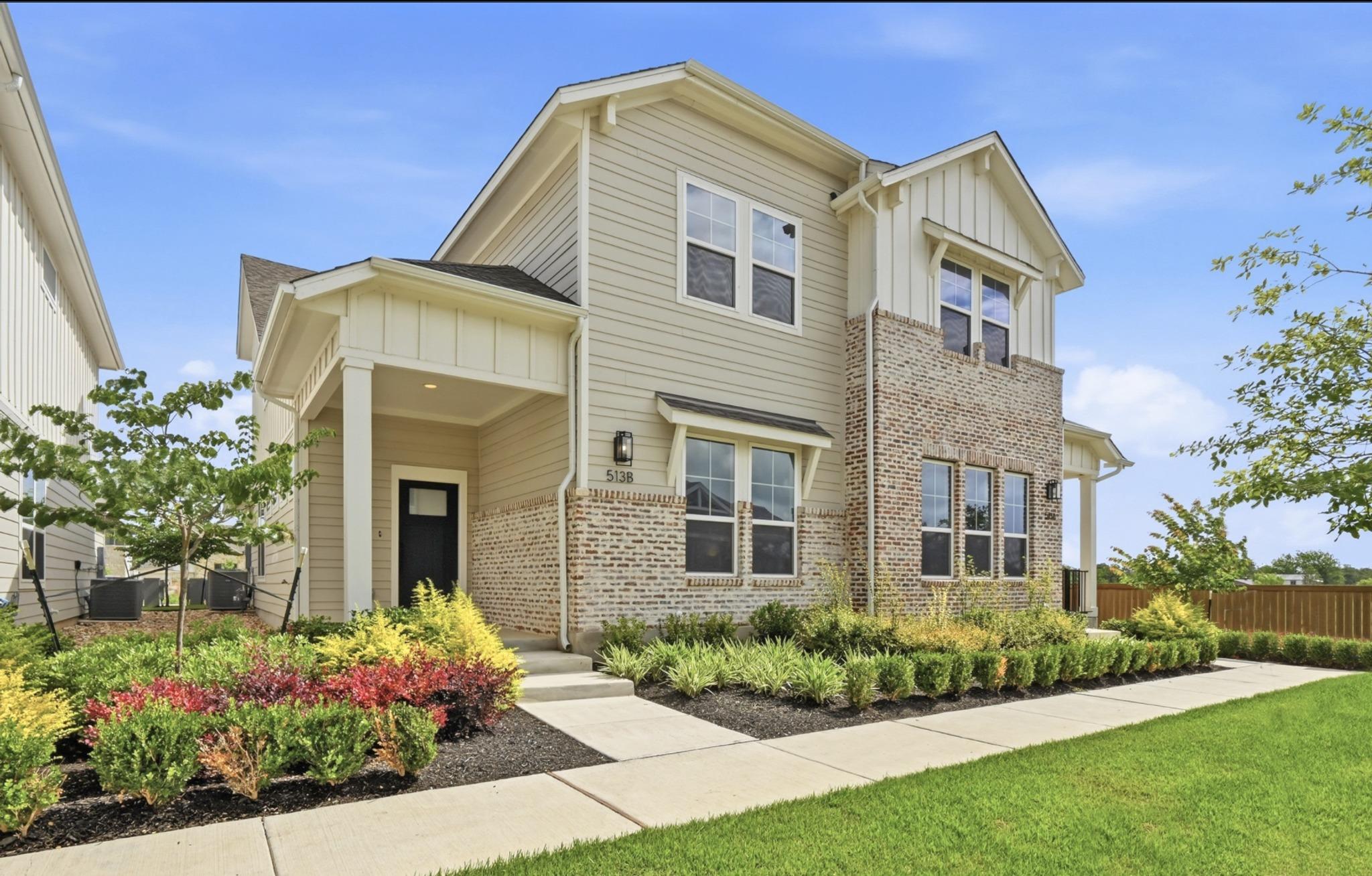 513 Burlington, Buda, TX 78610 — photo 1