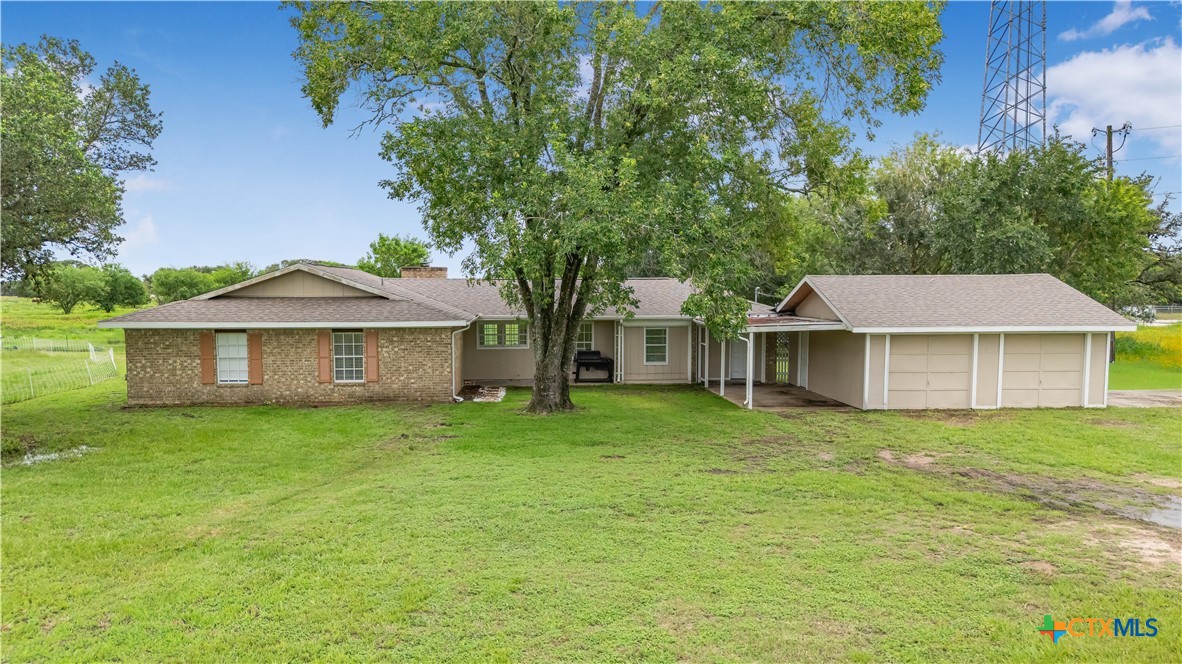 2631 Benbow Road, Inez, TX 77968 — photo 1
