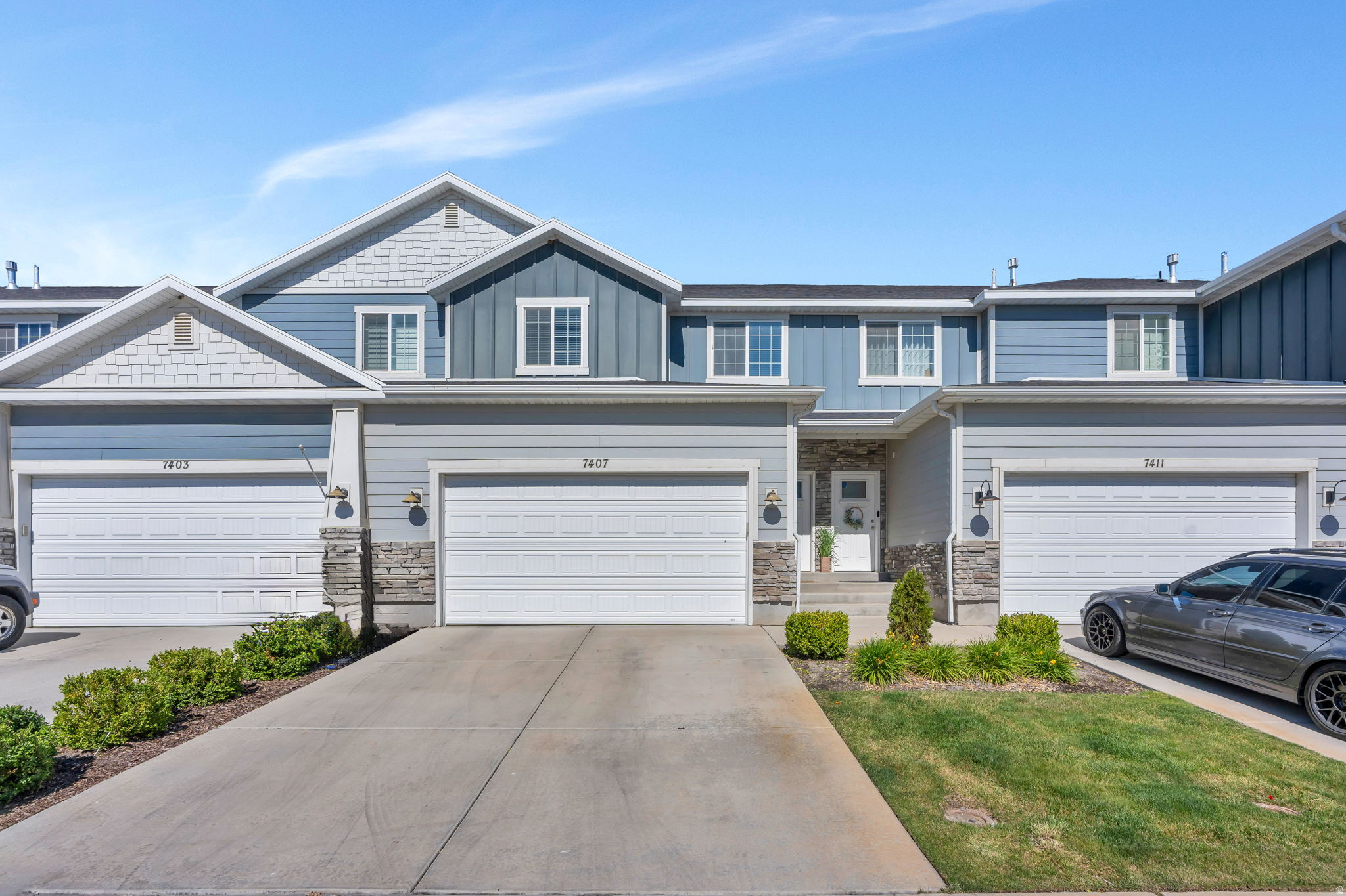 7407 N COTTAGE LN, Eagle Mountain, UT 84005 — photo 1