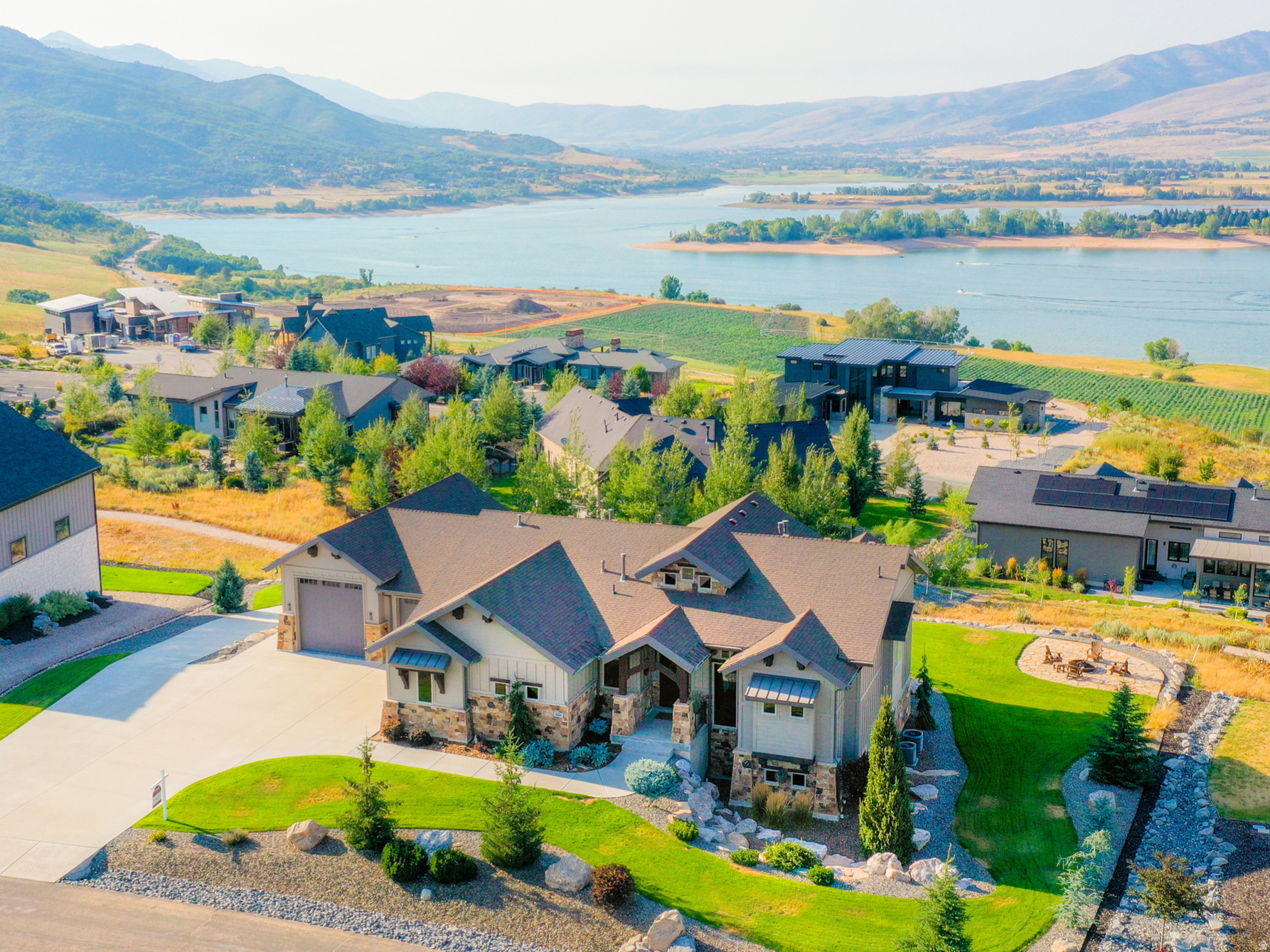 6226 E HAWKS LN, Huntsville, UT 84317 — photo 1