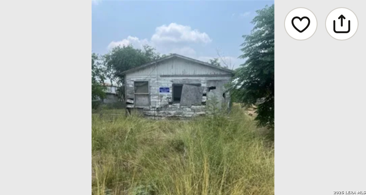 938 Indiana St, Robstown, TX 78380 — photo 1