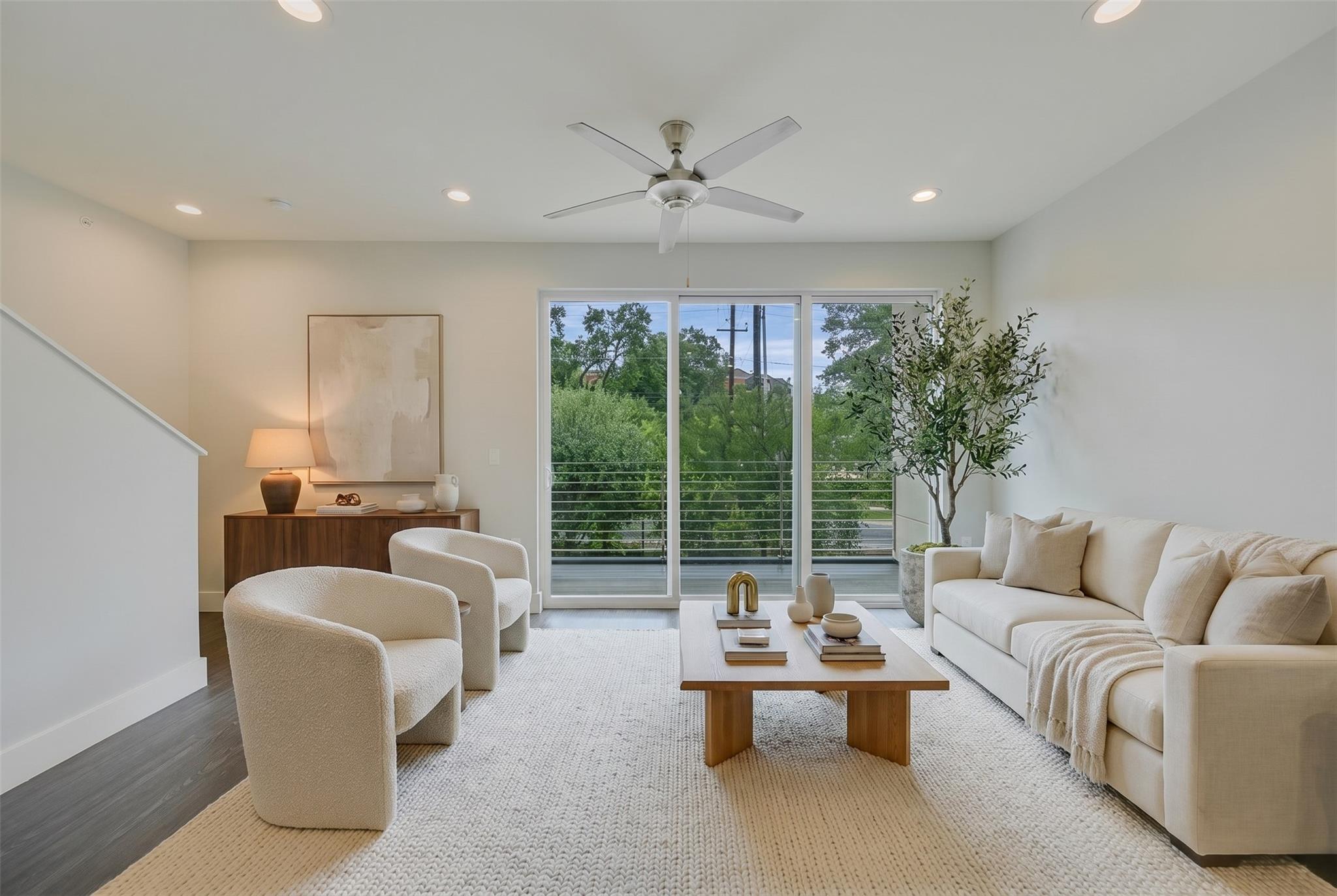 604 Bluff, Austin, TX 78745 — photo 1