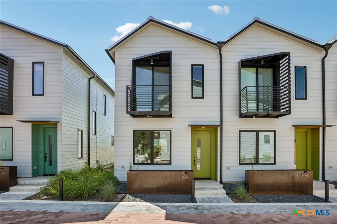 104 Lively Lane B, San Marcos, TX 78666 — photo 1