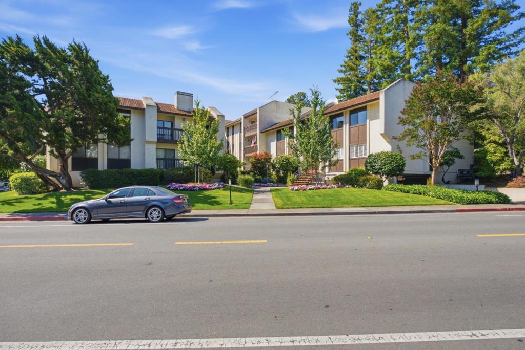 226 W Edith Avenue 33, Los Altos, CA 94022 — photo 1