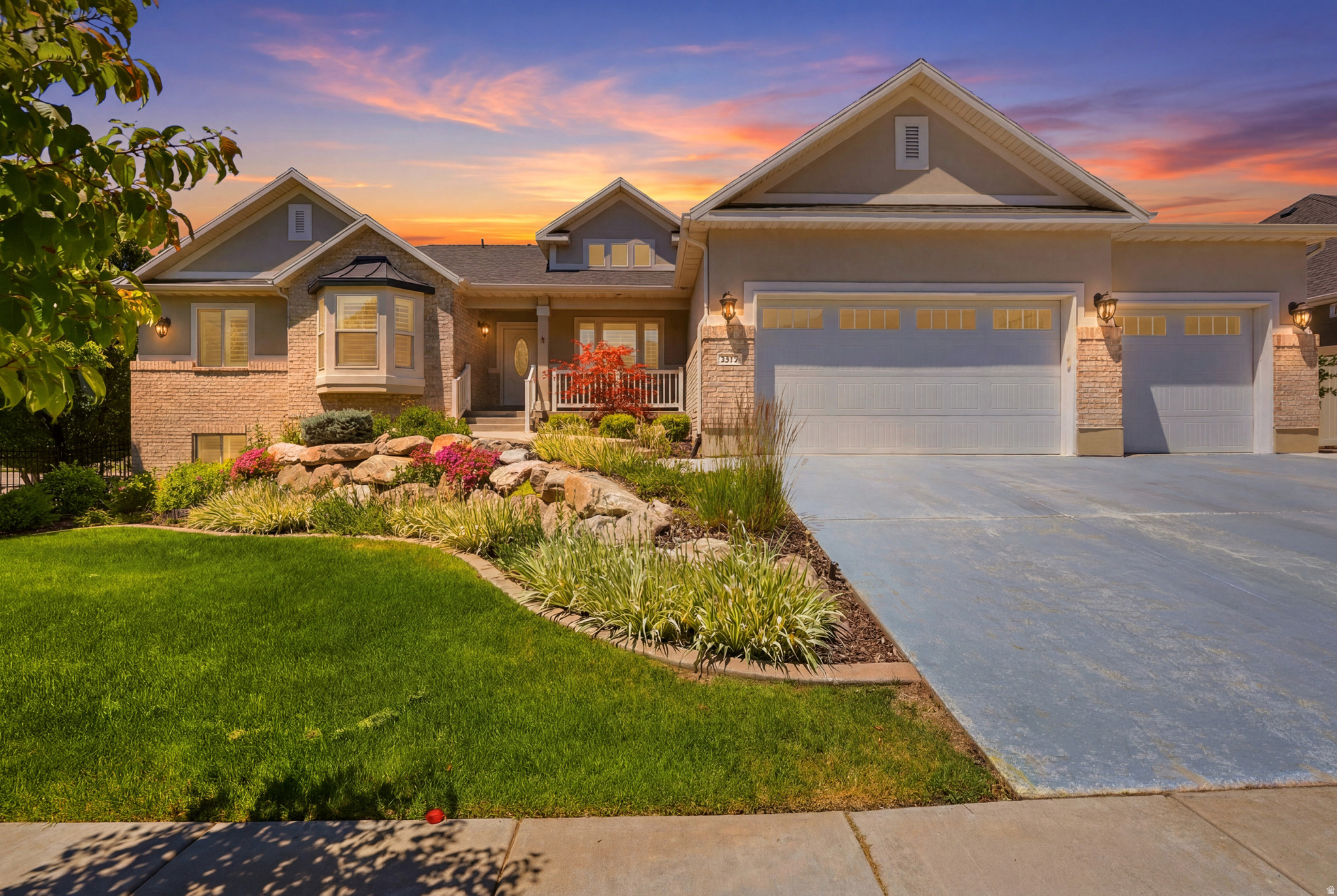 5575 S 1350 E, South Ogden, UT 84403 — photo 1