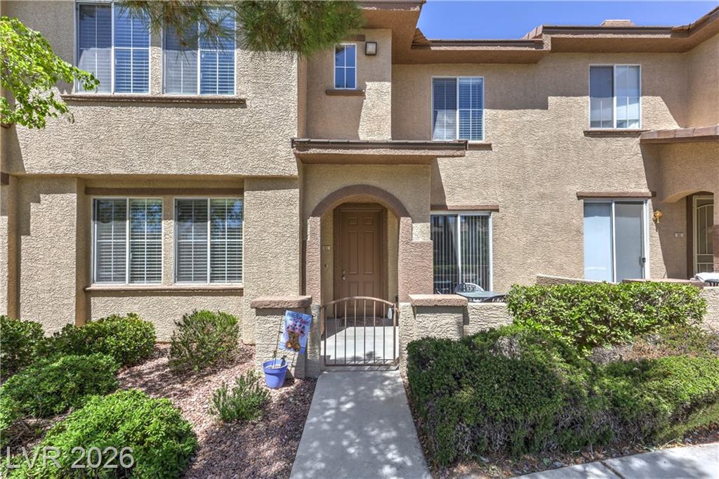 10200 Deerfield Beach Avenue 102, Las Vegas, NV 89129 — photo 1