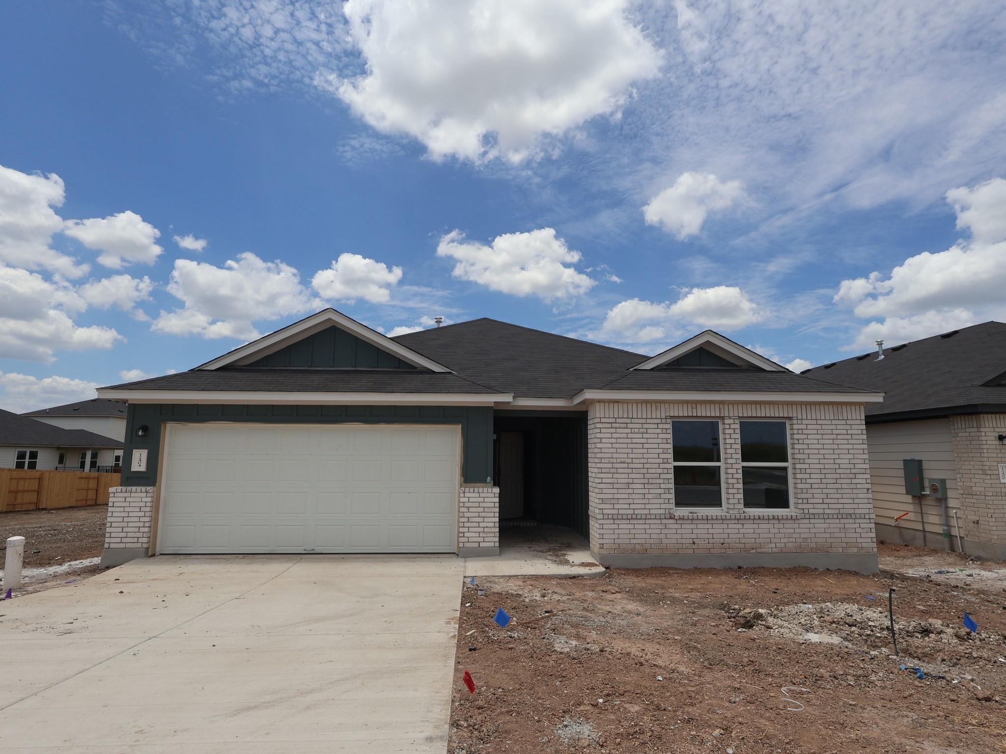 12404  Setting Peak Ln, Buda, TX 78610 — photo 1