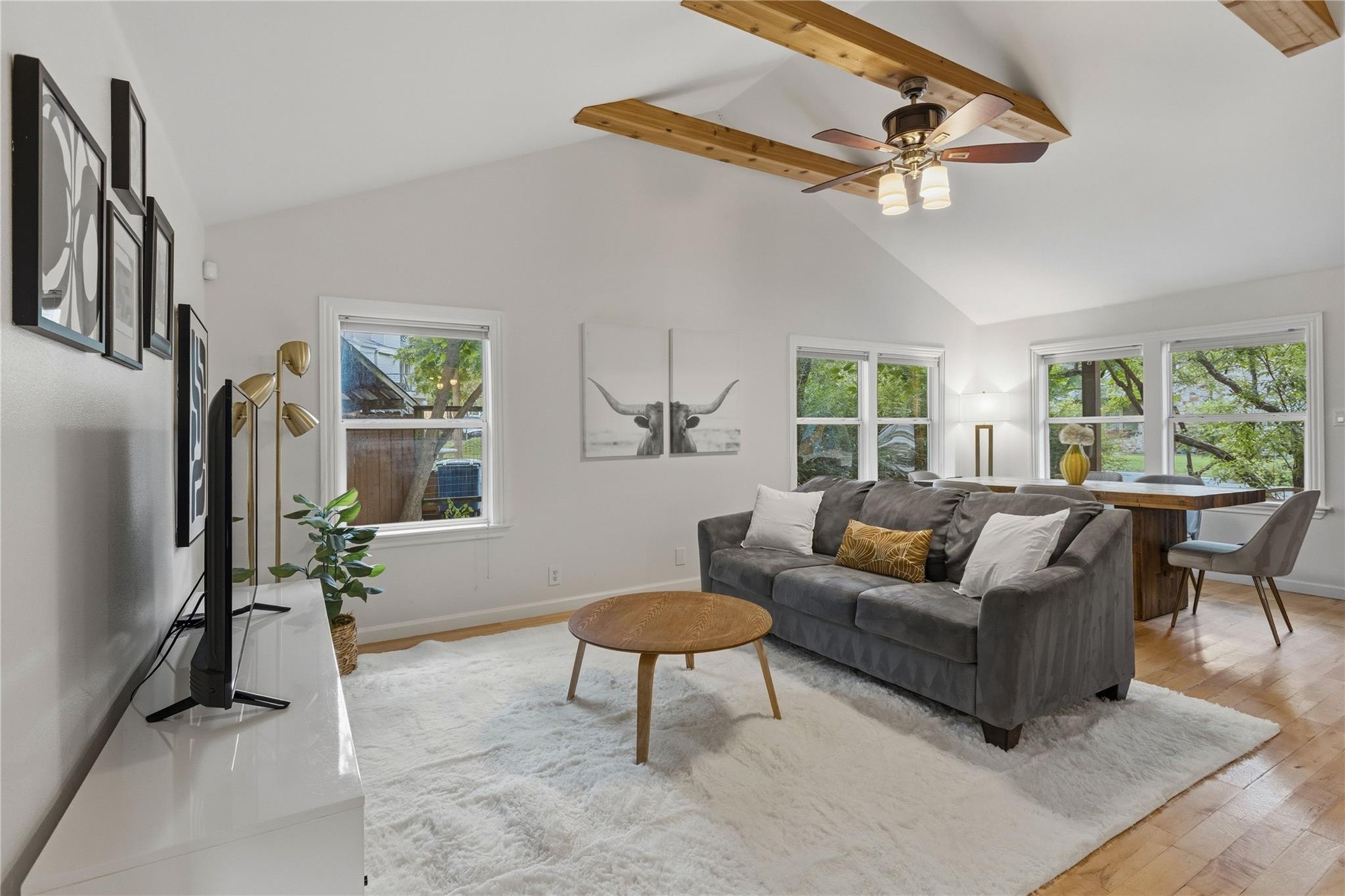 2113 Oxford Ave, Austin, TX 78704 — photo 1