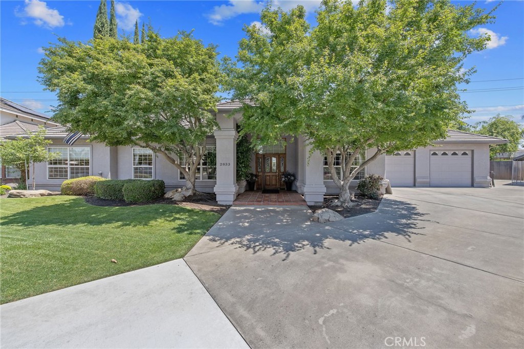 2833 E Laura Court, Visalia, CA 93292 — photo 1