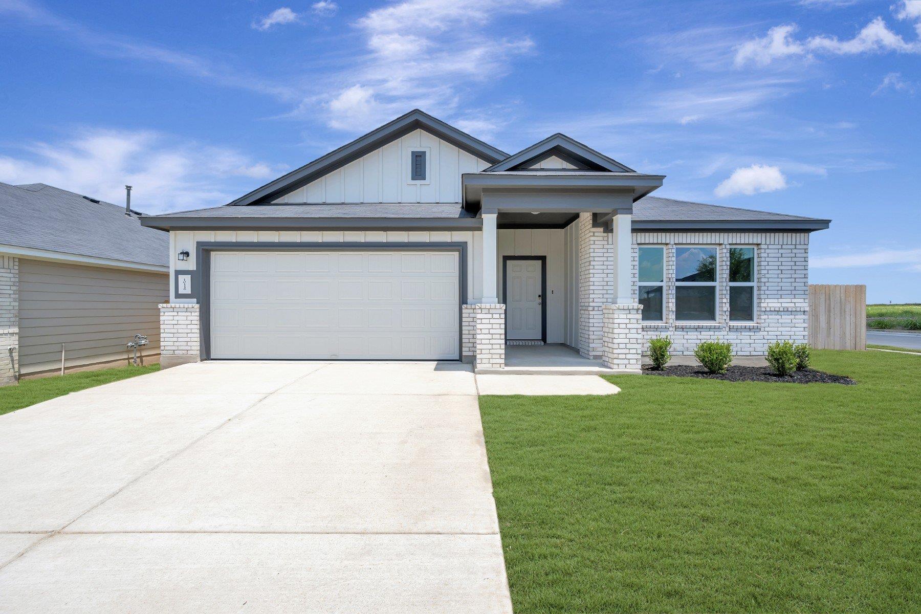 10116  Majestic Hawk Way, Buda, TX 78610 — photo 1
