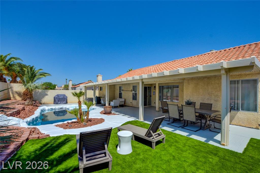 2729 Pinewood Avenue, Henderson, NV 89074 — photo 1