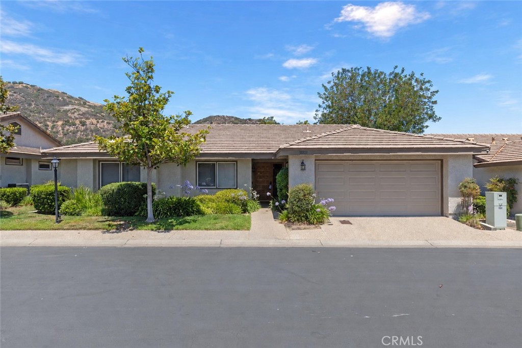38321 Oaktree, Murrieta, CA 92562 — photo 1