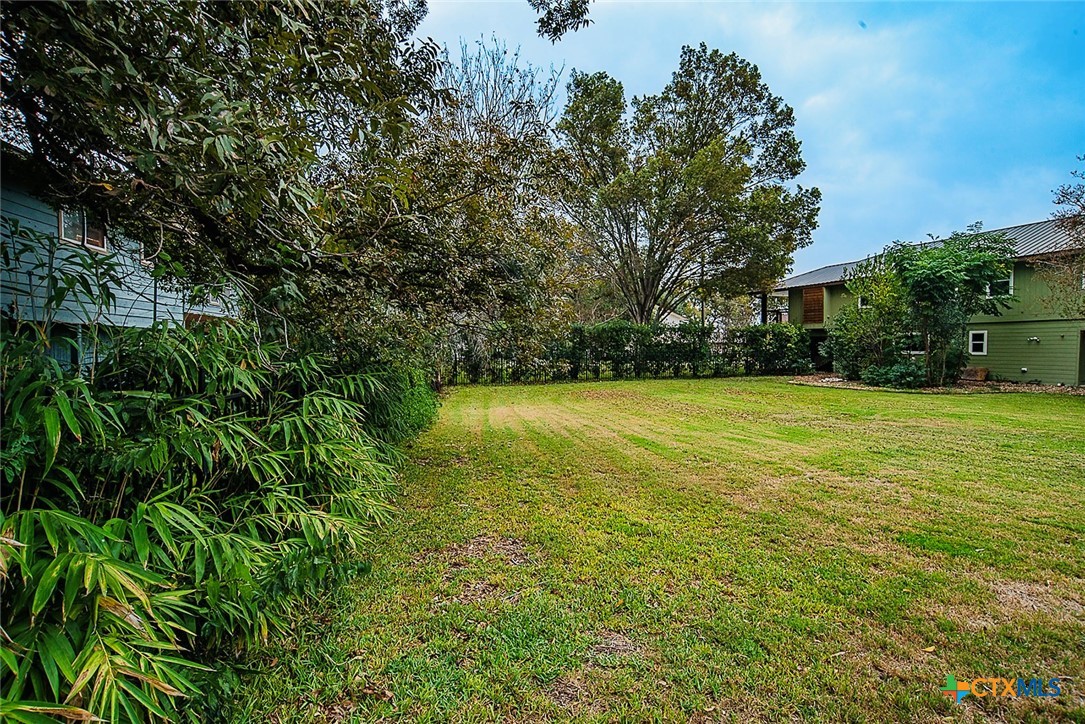 187 Royal George Circle, McQueeney, TX 78123 — photo 1