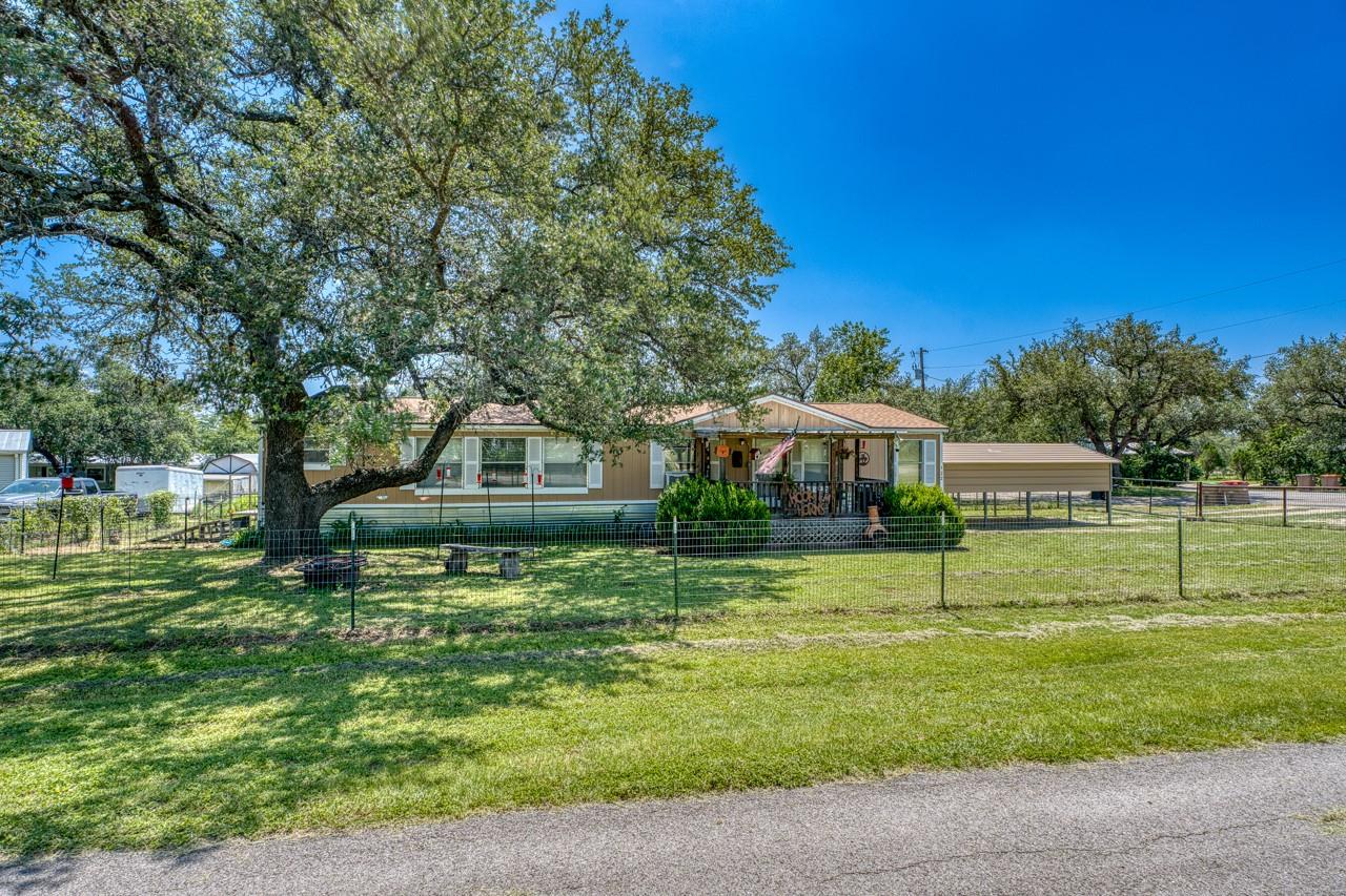 122 Heritage, Johnson City, TX 78636 — photo 1