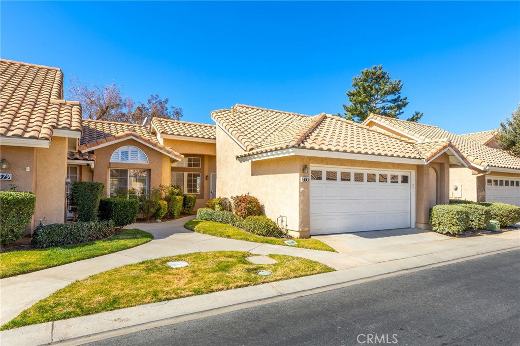 573 La Costa Dr, Banning, CA 92220 — photo 1