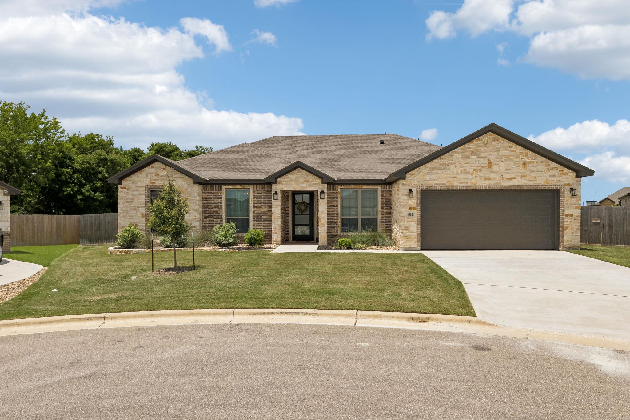 812 Eagle Claw, Salado, TX 76571 — photo 1