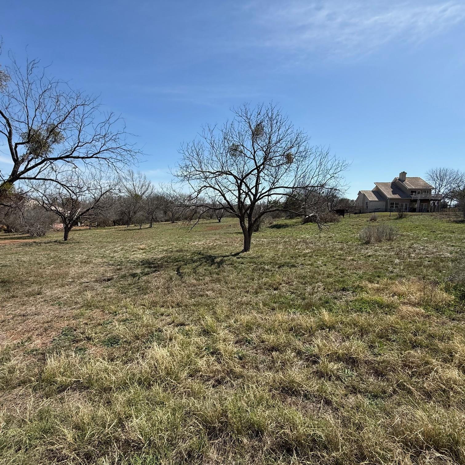 315 Sweetgrass, Horseshoe Bay, TX 78657 — photo 1