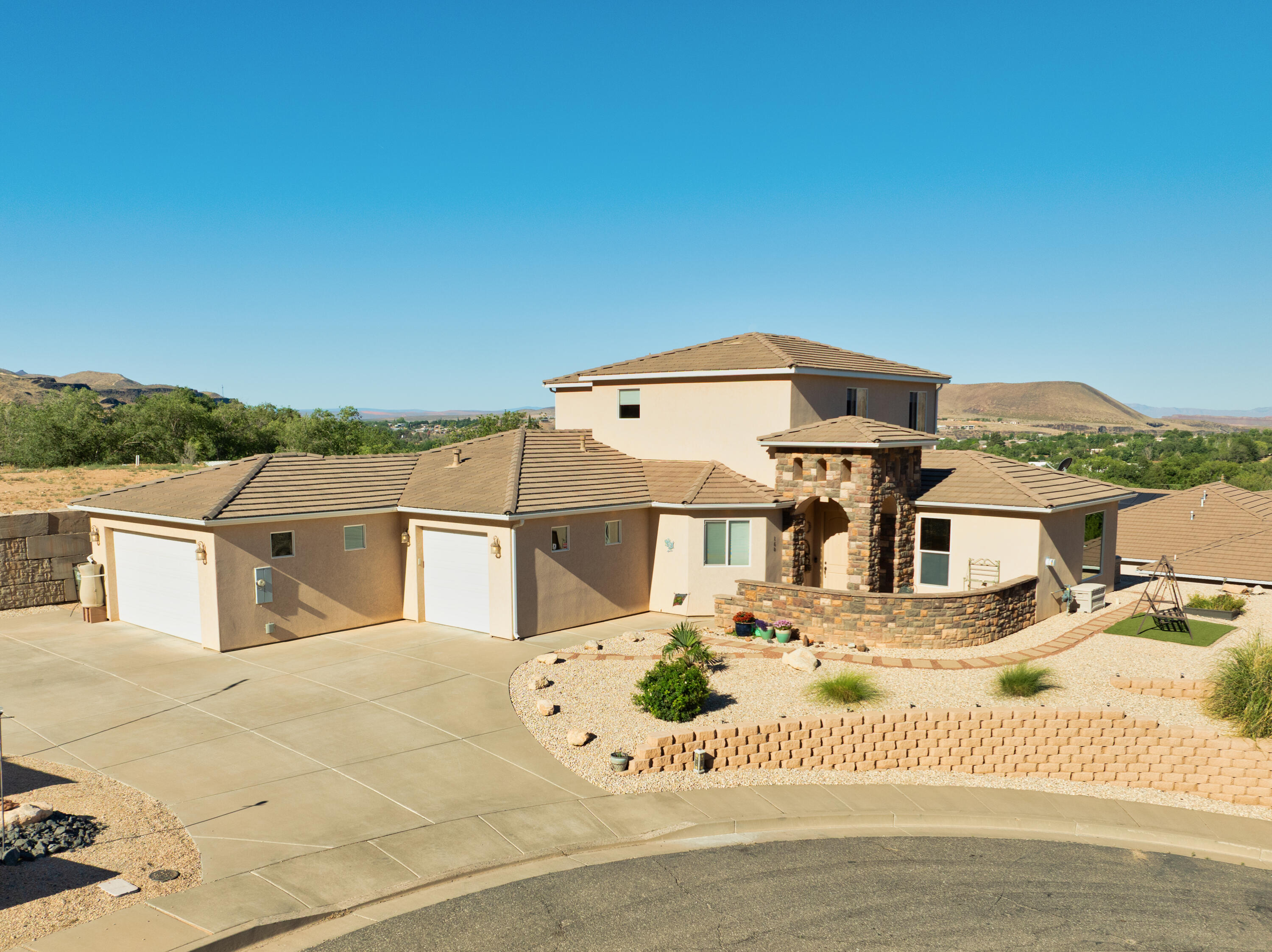 160 E 130 N, La Verkin, UT 84745 — photo 1