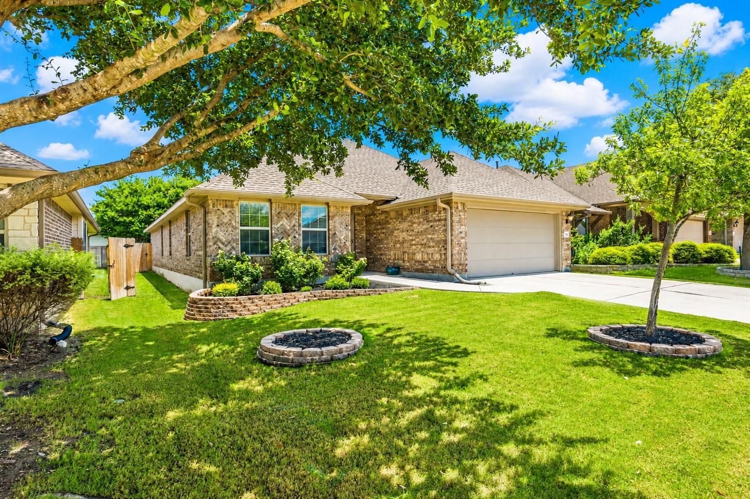 328 Lightcliff, Hutto, TX 78634 — photo 1