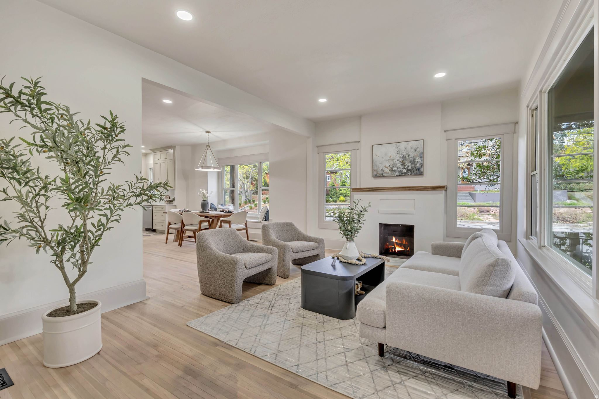189 N M ST, Salt Lake City, UT 84103 — photo 1