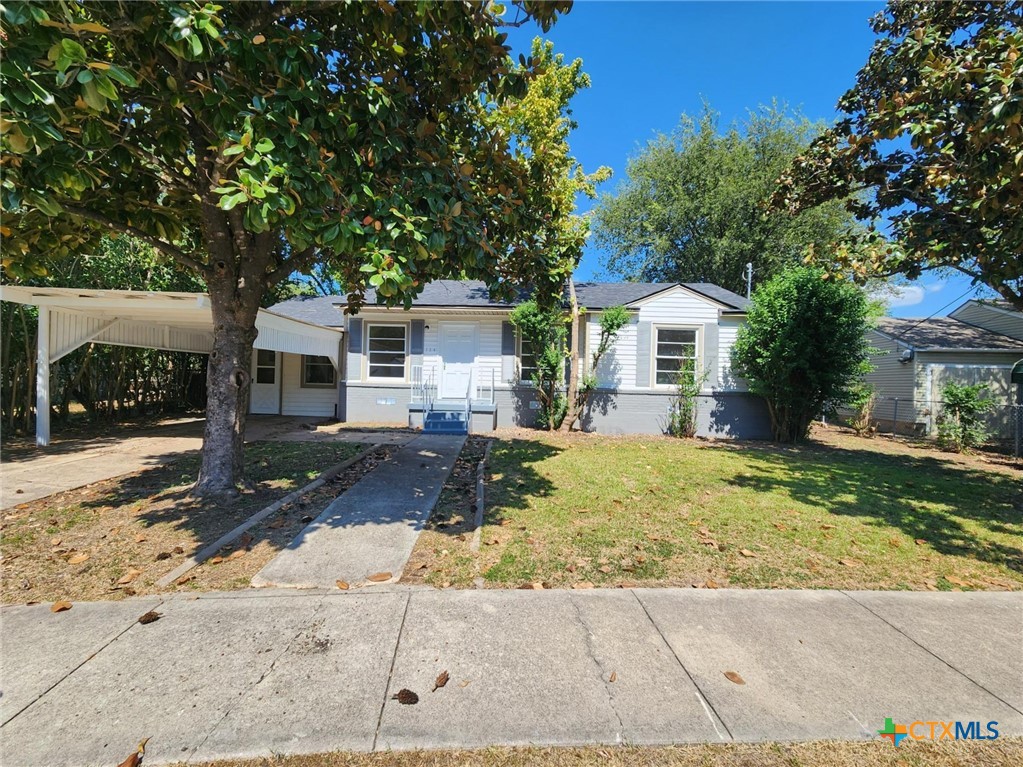 124 Circle Drive, Belton, TX 76513 — photo 1