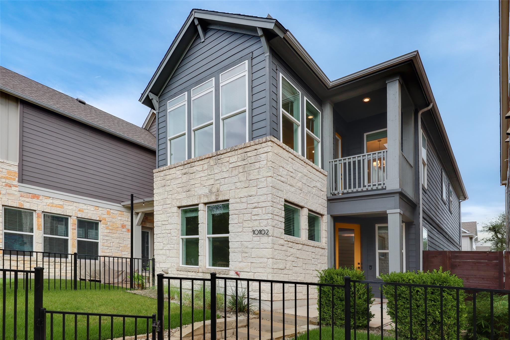 10102 Erwin, Austin, TX 78717 — photo 1