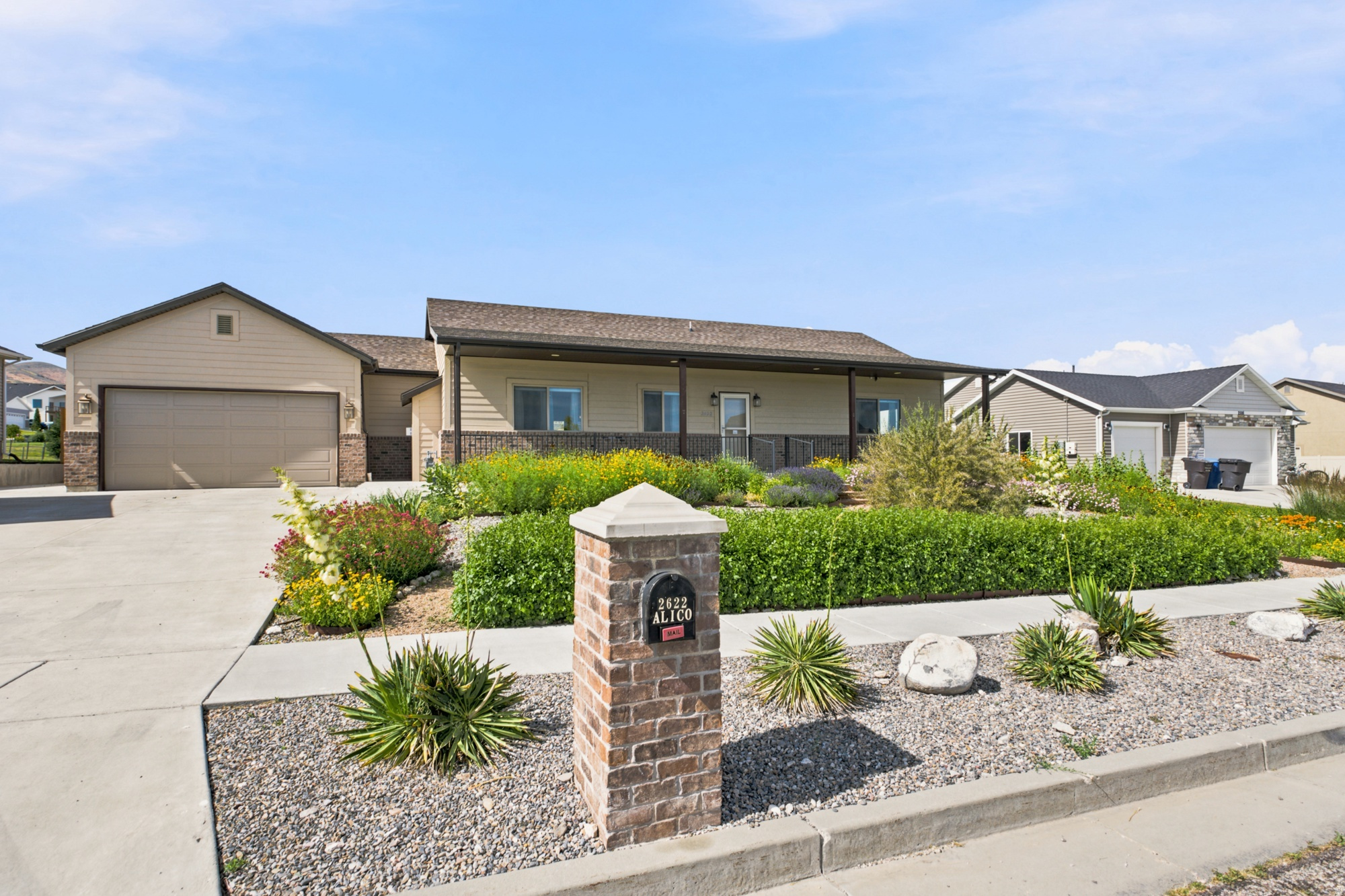 2622 W VALLEY VIEW DR, Tremonton, UT 84337 — photo 1