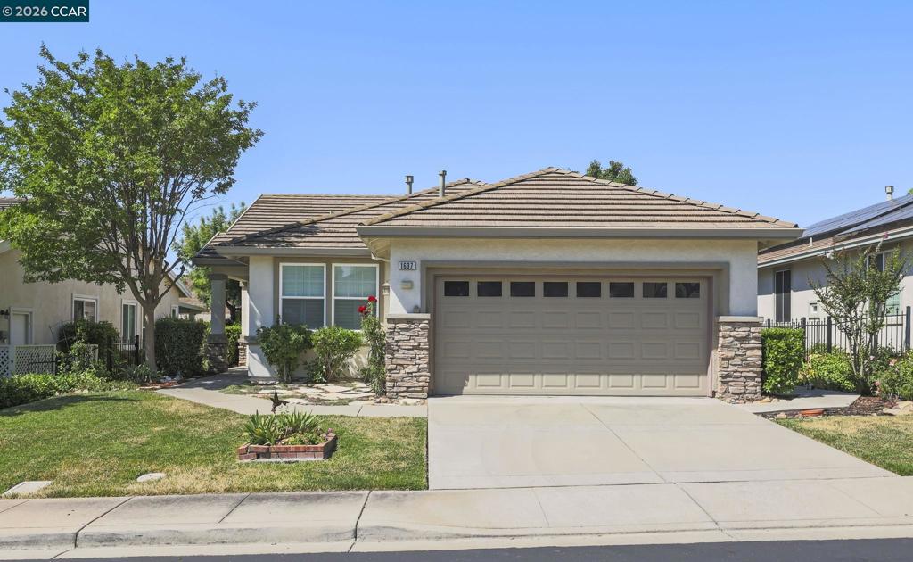1637 Regent Dr, Brentwood, CA 94513 — photo 1