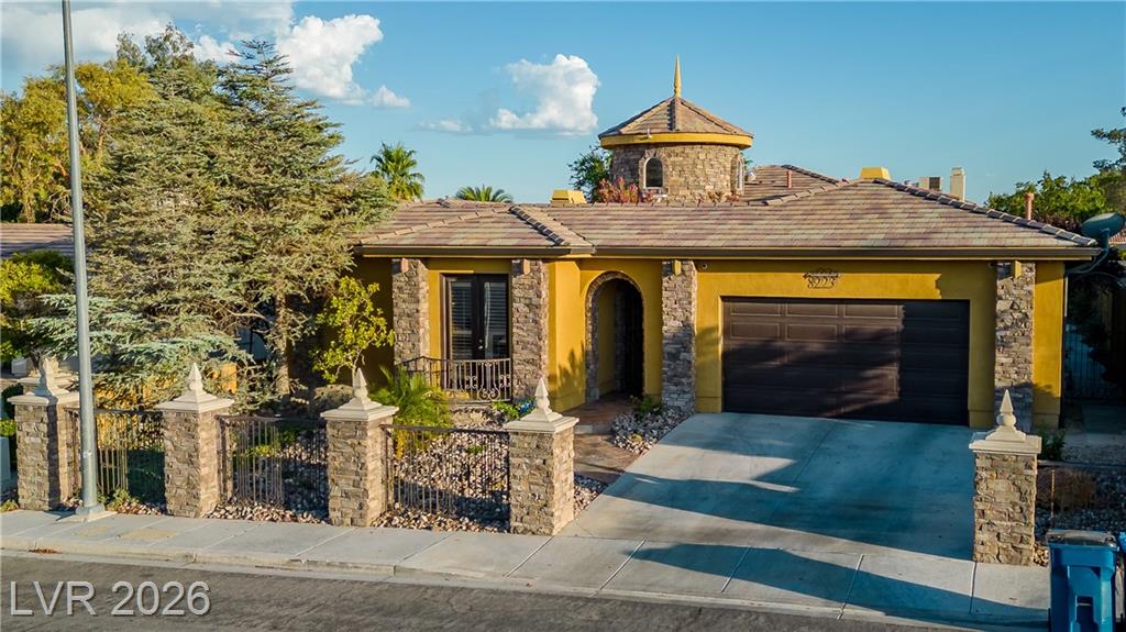 8223  Windrush Avenue, Las Vegas, NV 89117 — photo 1