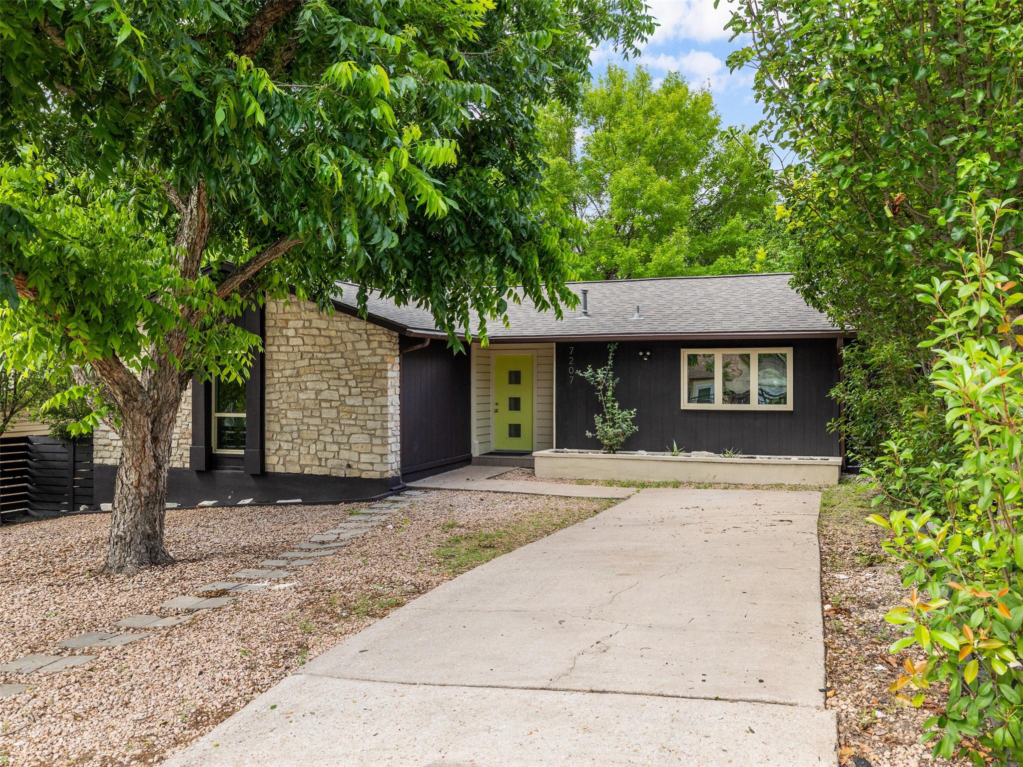 7207 Ellington, Austin, TX 78724 — photo 1
