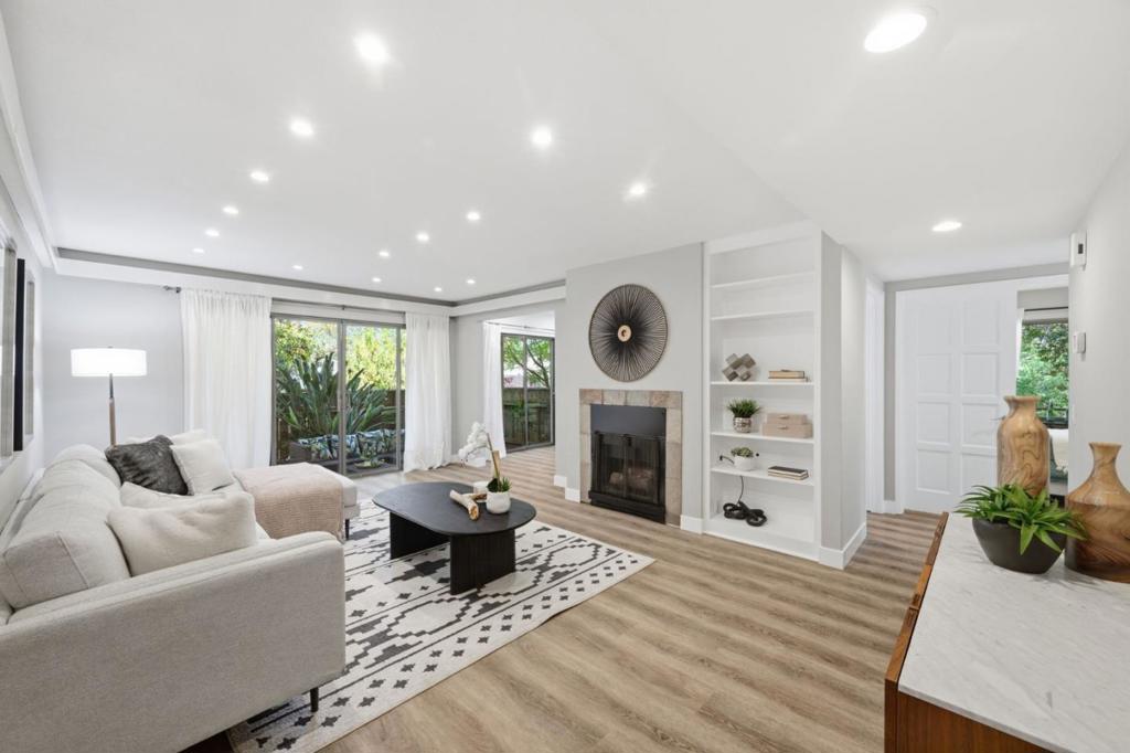 20760 4th Street 11, Saratoga, CA 95070 — photo 1