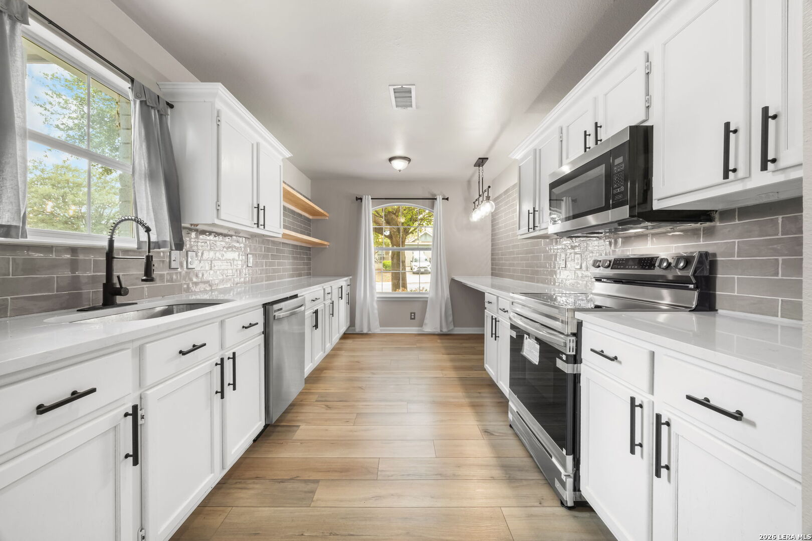 10438 Tiger, ,  78251 — photo 1