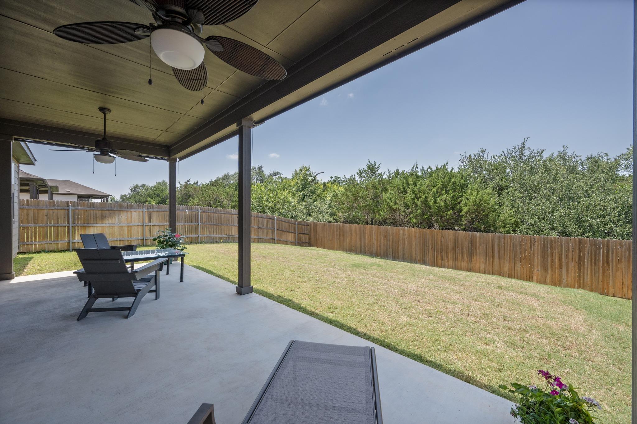 621 Limestone, Liberty Hill, TX 78642 — photo 1
