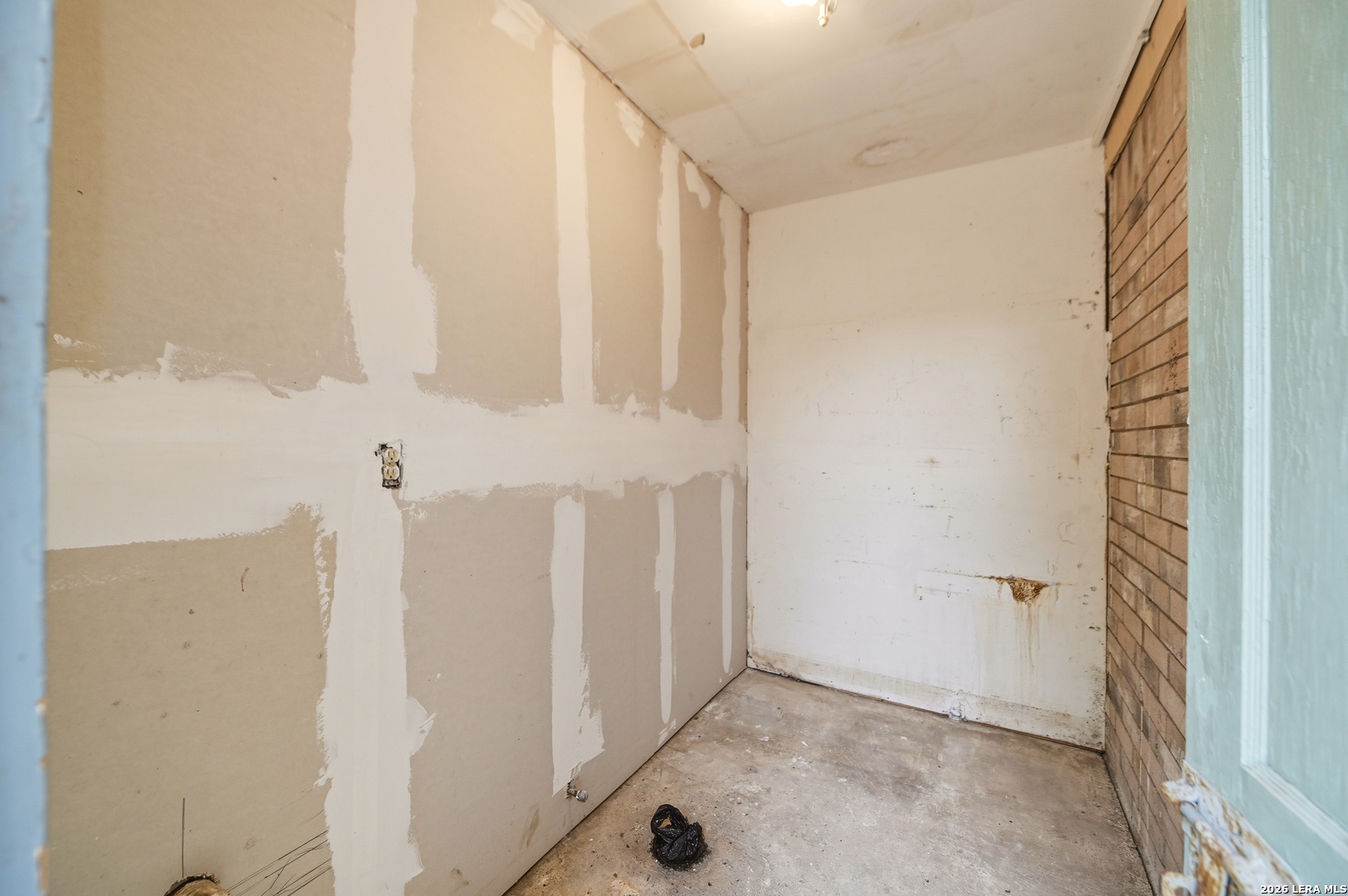 425 Sandmeyer st, ,  78208 — photo 1