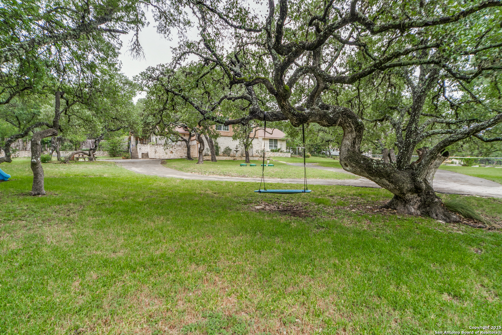 9106 Saddle Trl, ,  78255 — photo 1