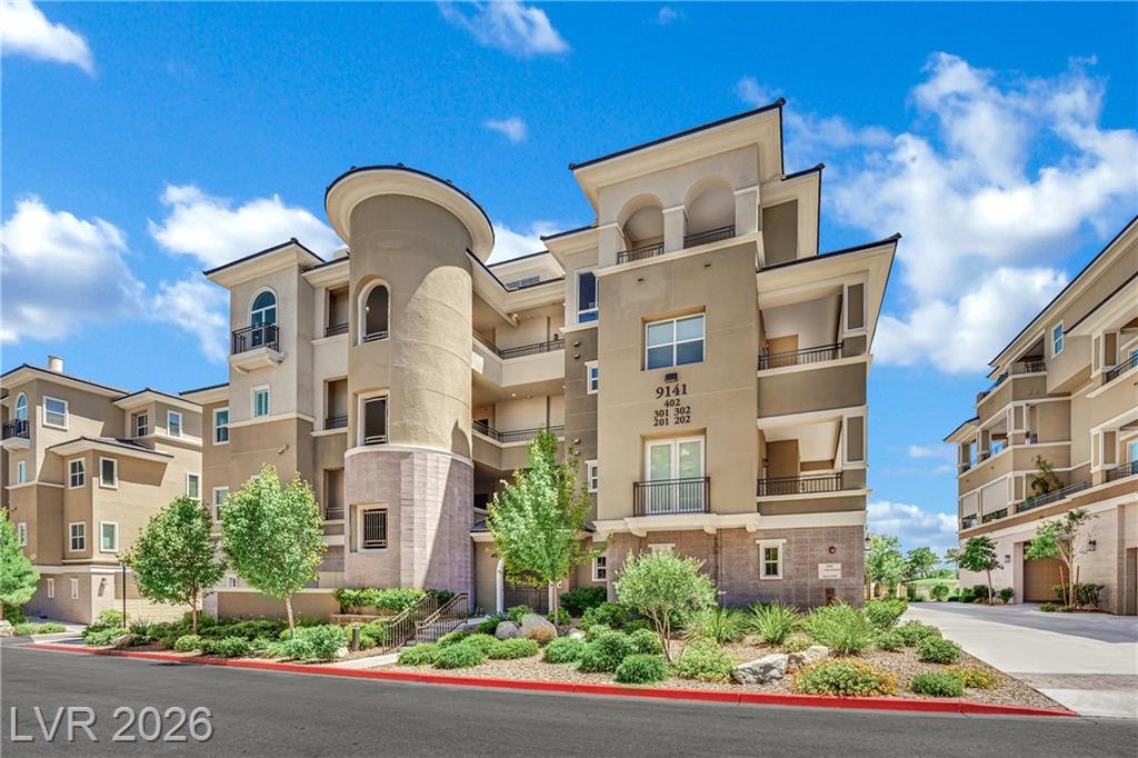 9141 Las Manaitas Avenue 301, Las Vegas, NV 89144 — photo 1